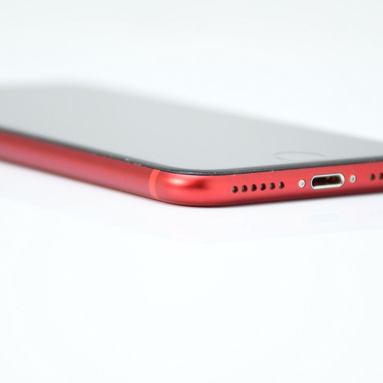 �ڱվ����ʡ�au SIM�ե꡼ iPhone SE �裲���� 64GB ��å�