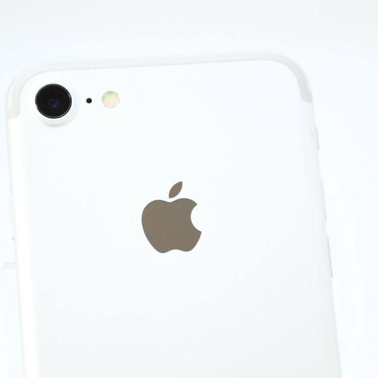 �����ʡ��Хåƥ꡼�������� 81��� SIM�ե꡼ iPhone 7 32GB ����С�