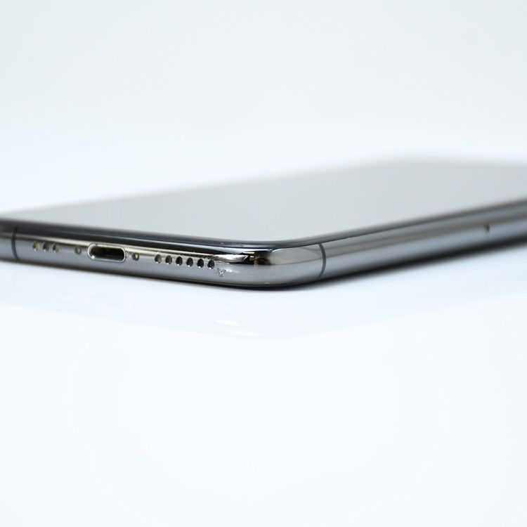 �����ʡ������Хåƥ꡼80���docomo SIM�ե꡼ iPhone XS 256GB