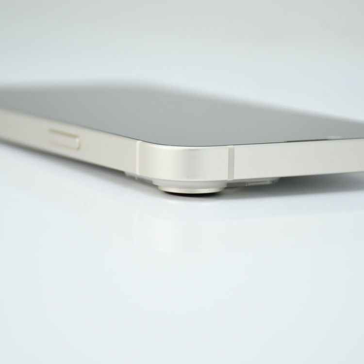 �����ʡ������Хåƥ꡼��������83%��SIM�ե꡼iPhone14 128GB �������饤��