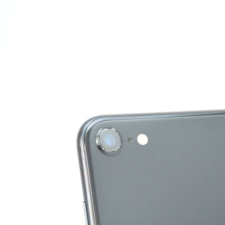 �ڱվ����ʡ�docomo SIM�ե꡼ iPhone SE �裲���� 64GB �֥�å�