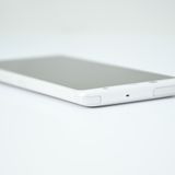 �������ɹ���SIM�ե꡼ docomo arrows Be3 F-02L �ۥ磻��