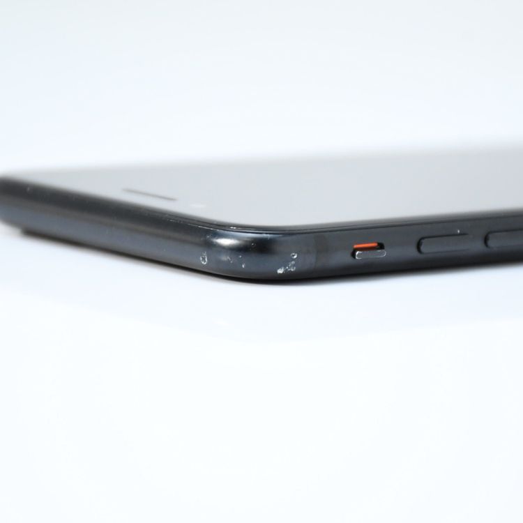 ��������������Хåƥ꡼��������86���SIM�ե꡼ iPhone SE �裲���� 256GB