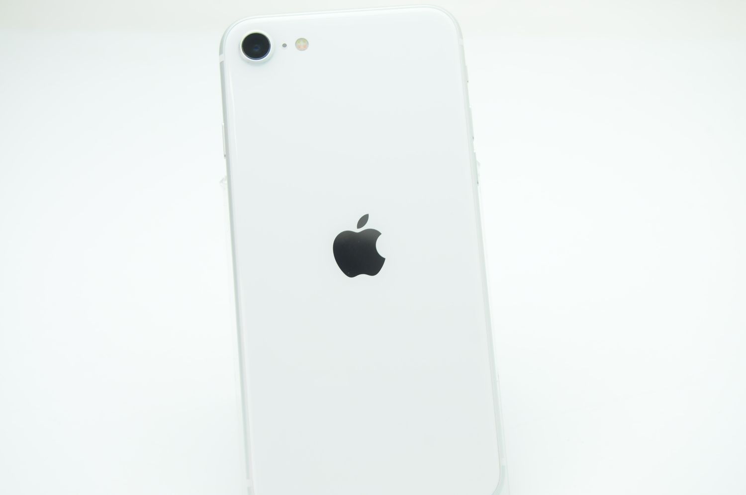 ムスビー｜【ガジェット買取キング】simフリーiPhone SE 第2世代 64GB