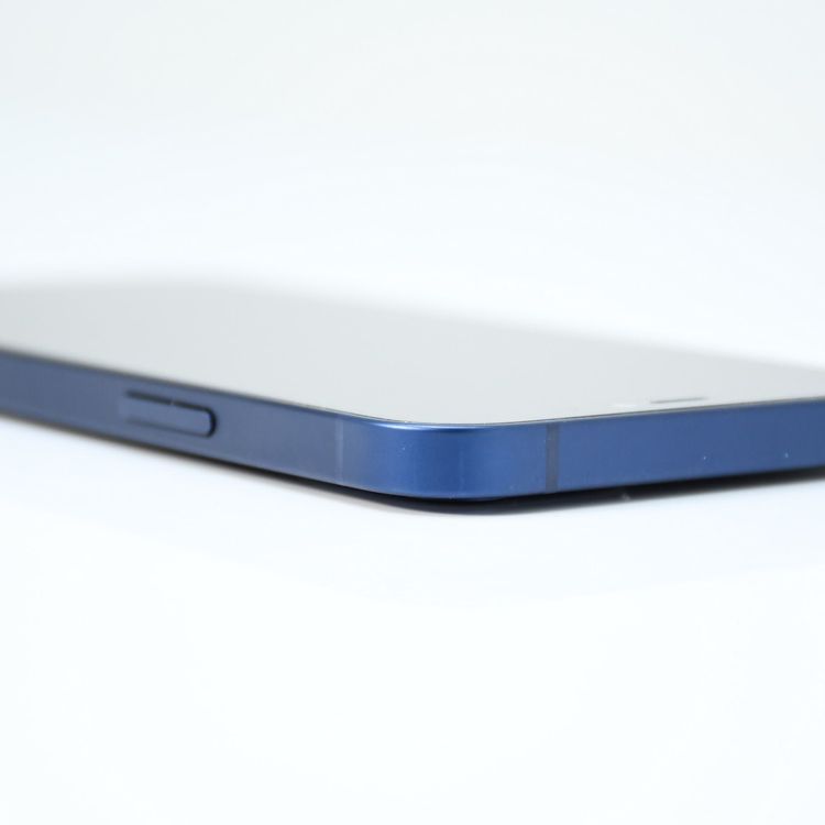 �ڱվ����ʡ�au SIM�ե꡼ iPhone 12 128GB �֥롼