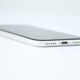 �ڽ����Хåƥ꡼��������83%��SIM�ե꡼ iPhone SE �裲���� 64GB �ۥ磻��