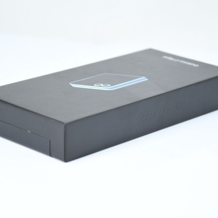 �ڿ���̤�����ʡ�docomo SIM�ե꡼ Galaxy Z Flip6 SC-54E �֥롼