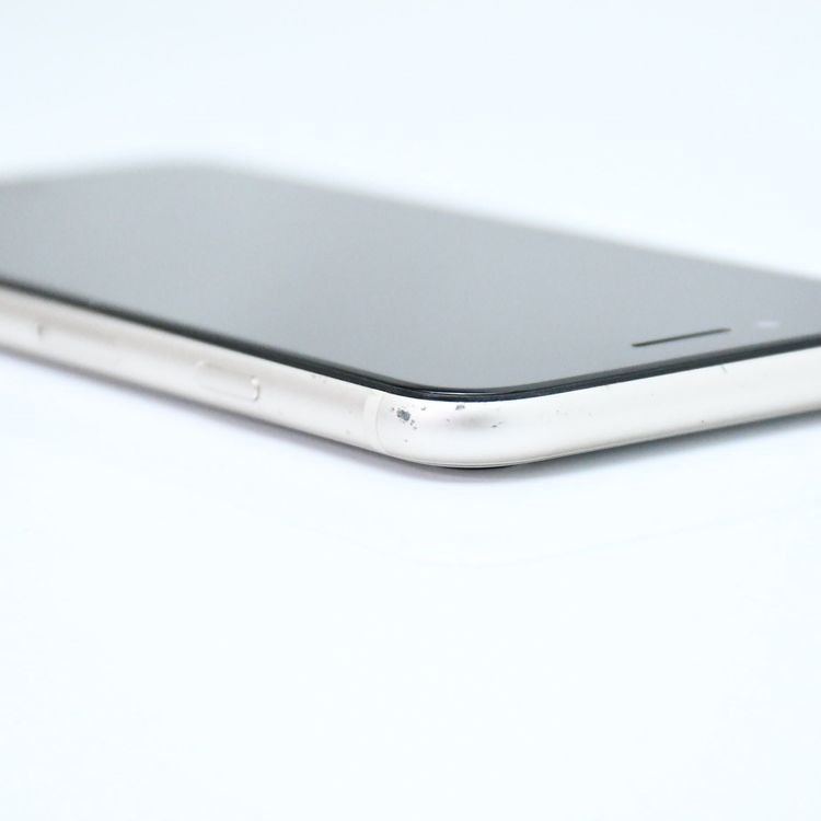 ưġХåƥ꡼100SIMե꡼ iPhone SE 3 64GB