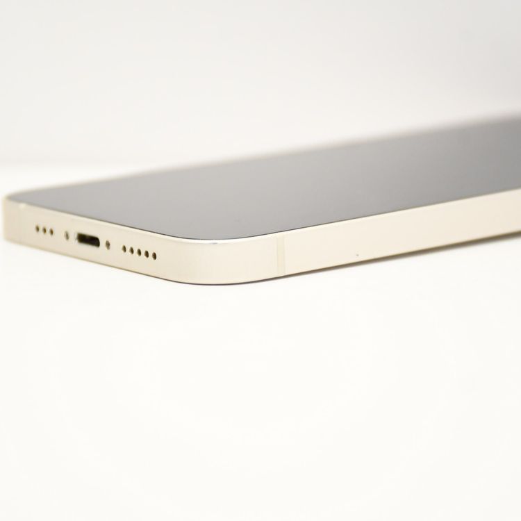 �����̳���ư���ǽ��docomo SIM�ե꡼ iPhone13 128GB �������饤��