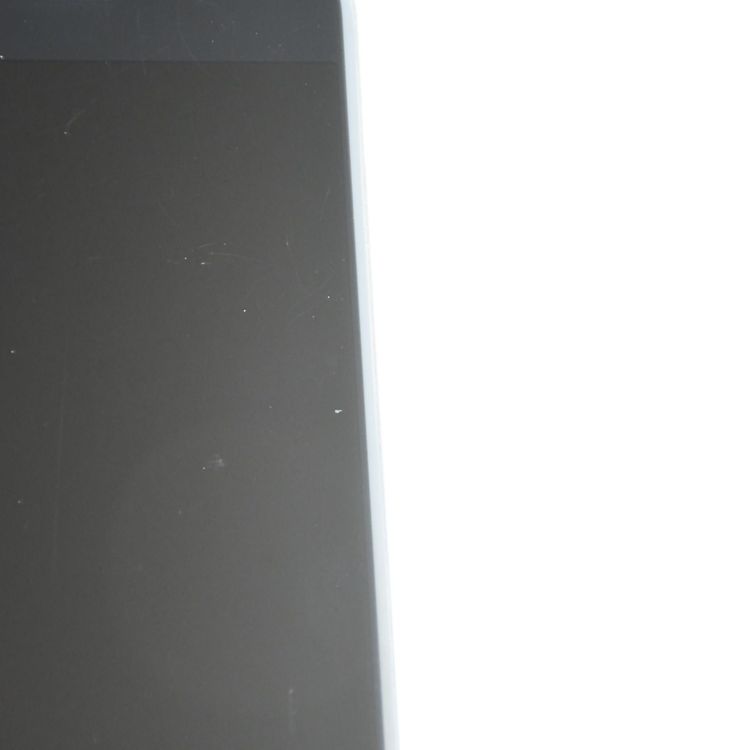 SIM�ե꡼ iPhone SE �裲���� 128GB �ۥ磻��