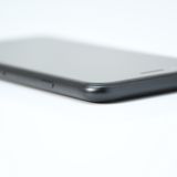 ��ư��ġ�����100 %���վ����ʡ�SIM�ե꡼ iPhone SE�裲���� 128GB �֥�å�