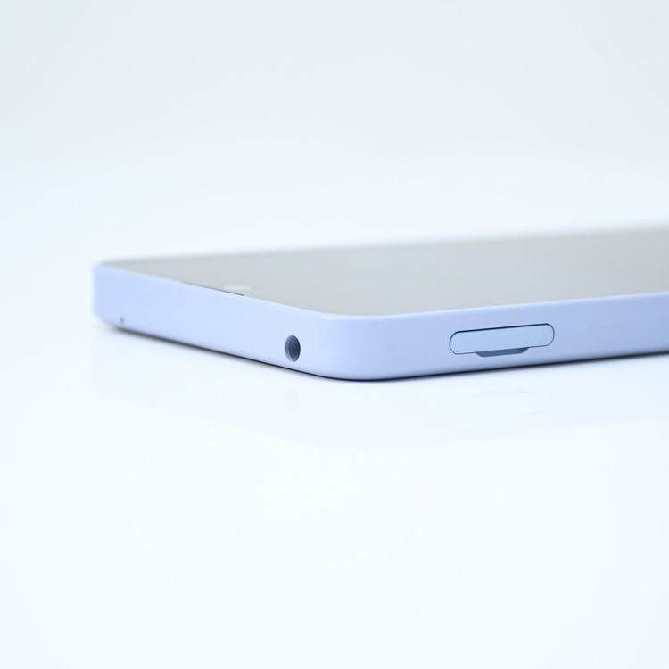 �ڿ���Ʊ�͡�SIM�ե꡼ SH-51C AQUOS wish2 �֥롼