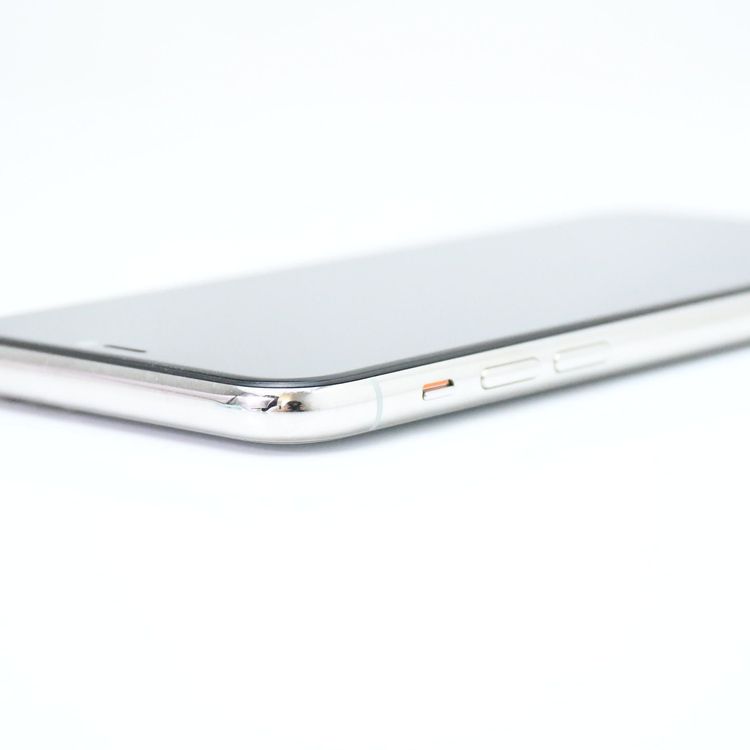 ڽХåƥ꡼89docomo SIMե꡼ iPhone11Pro 64GBС