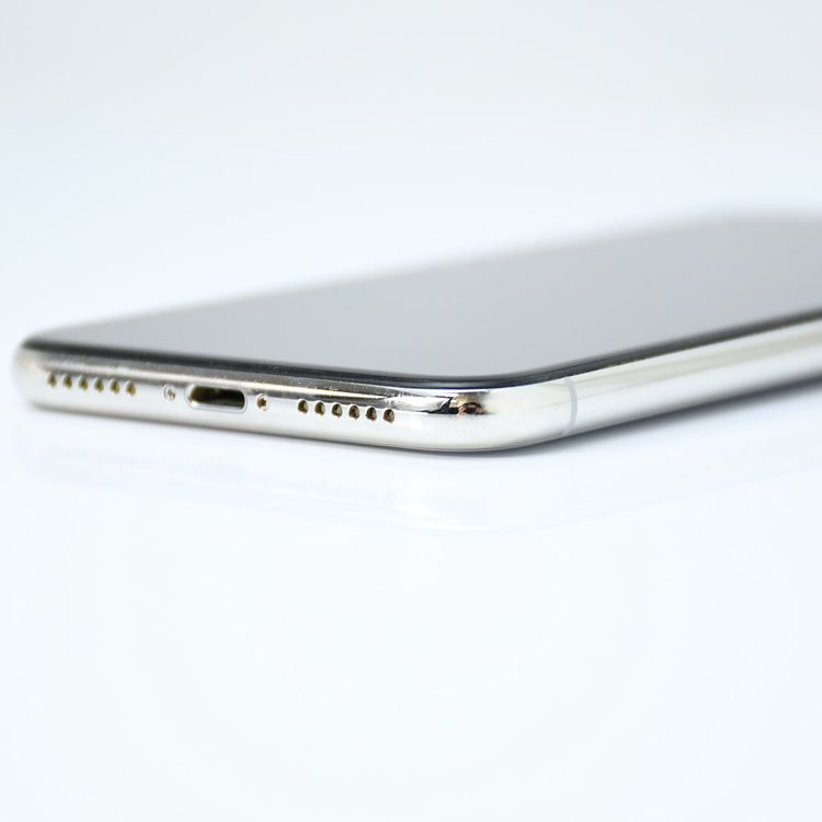 �ڱվ����ʡ�docomo SIM�ե꡼ iPhone X 64GB ����С�