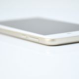 ɹUQХ SHARP AQUOS L2 SH-L02