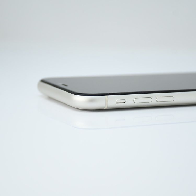 ��ư���ǽ������100����վ����ʡ�SIM�ե꡼ iPhone 11 64GB �ۥ磻��