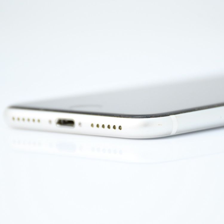 docomo SIMե꡼ iPhone SE 裲 128GB ۥ磻