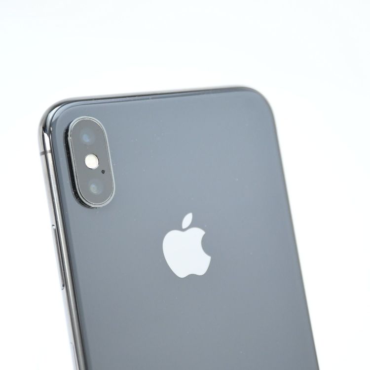 �ڱվ����ʡ������Хåƥ꡼83���docomo SIM�ե꡼ iPhone X 64GB