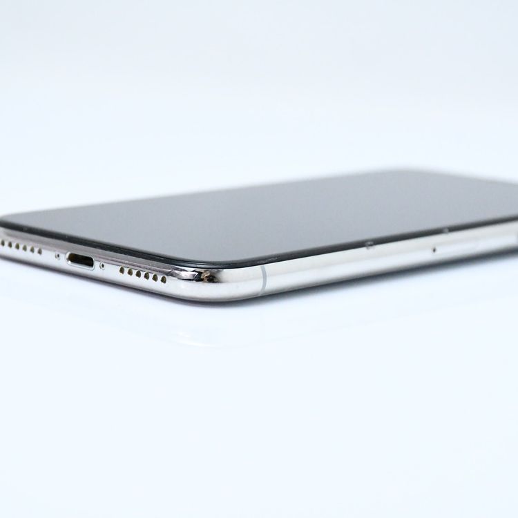ڥХåƥ꡼ 100au SIMե꡼ iPhone X 64GB С