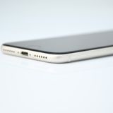 ưġ100 %au SIMե꡼ iPhoneSE 裳 64GB饤