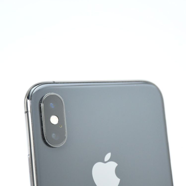�ڱվ����ʡ�ư��ġ�����100 %��SIM�ե꡼ iPhone XS 256GB ���ڡ������쥤