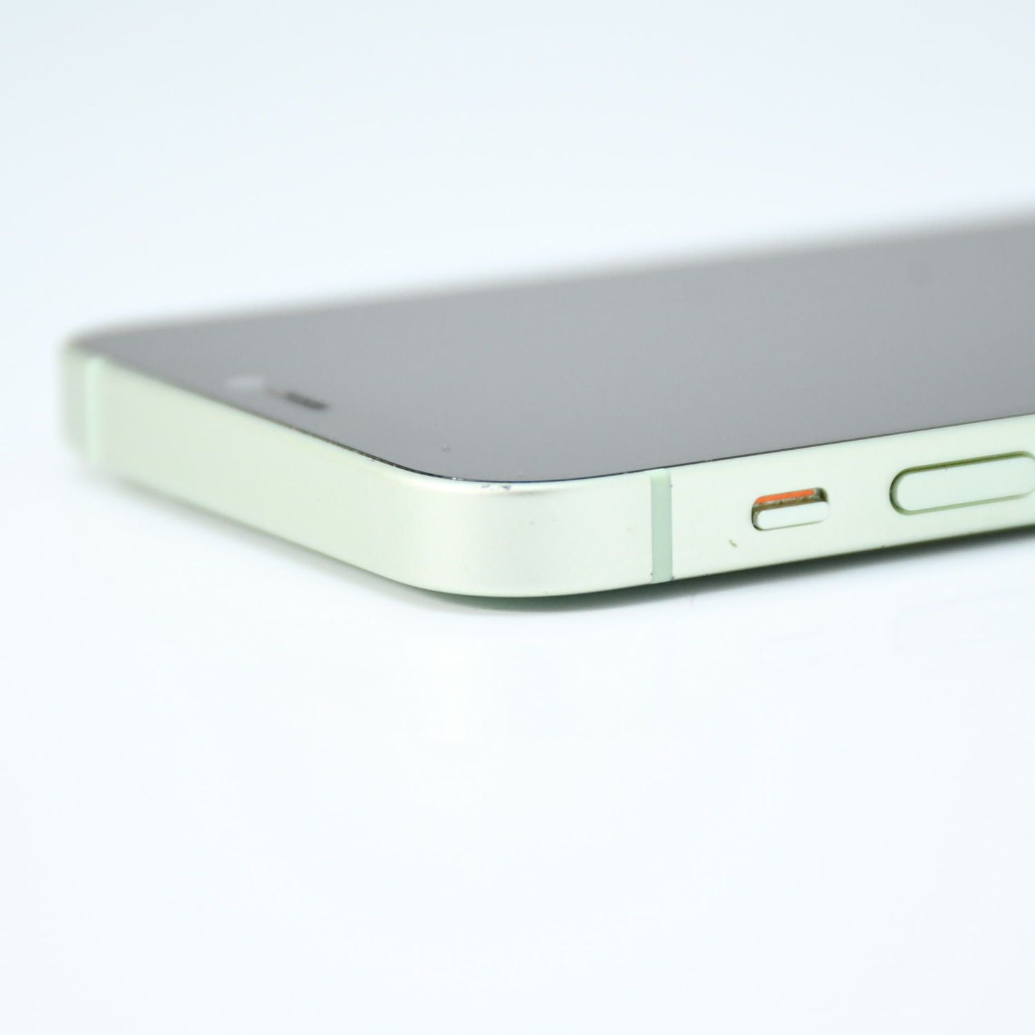 ムスビー｜【背面割れ＊動作可能＊液晶美品】SIMフリー iPhone12 mini 