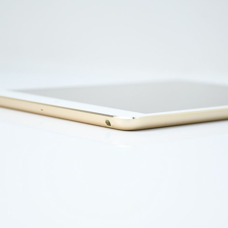 �ڱվ����ʡ������Хåƥ꡼��������84���iPad mini 3 Wi-Fi 64GB �������
