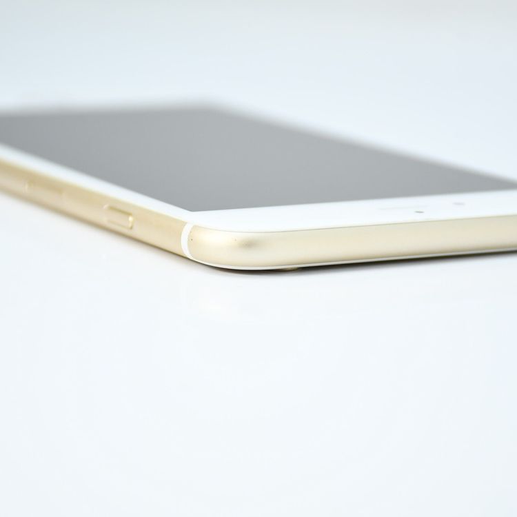 ��������������Хåƥ꡼��������85���Softbank iPhone6 Plus 64GB