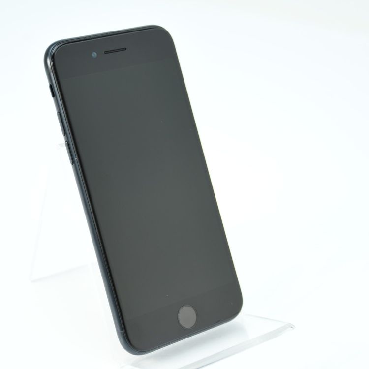 �ڽ����Хåƥ꡼��������100���docomo SIM�ե꡼ iPhone SE��3���� 128GB