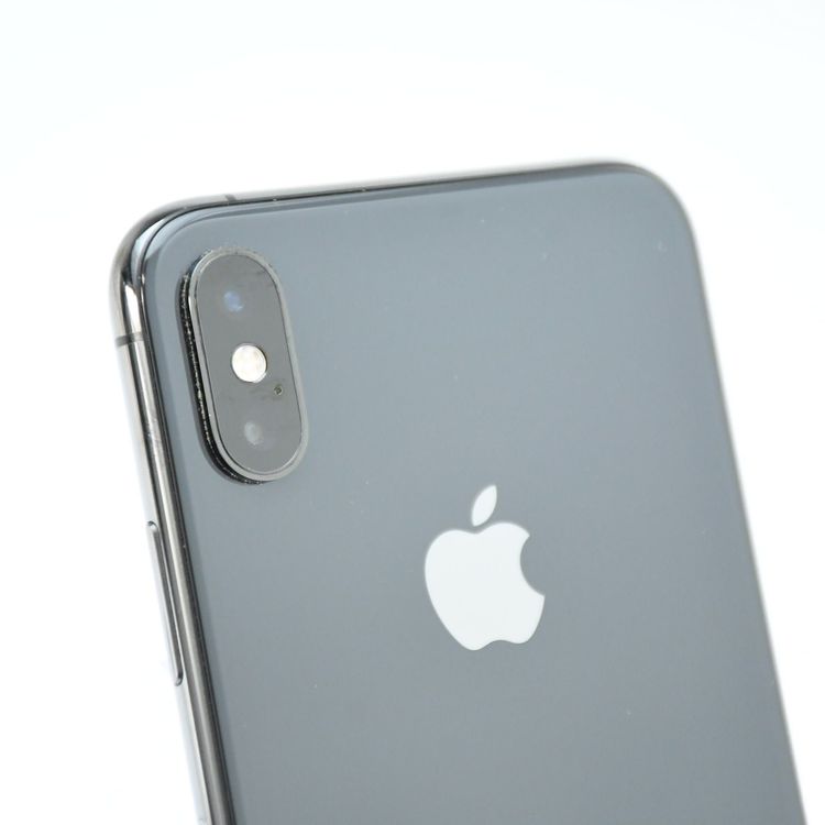 �����ʡ�docomo SIM�ե꡼ iPhone XS 64GB ���ڡ������쥤