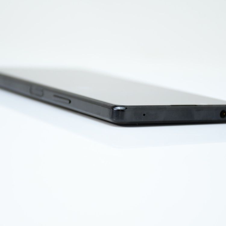 �ڱվ����ʡ� docomo Xperia 1 II SO-51A �֥�å�