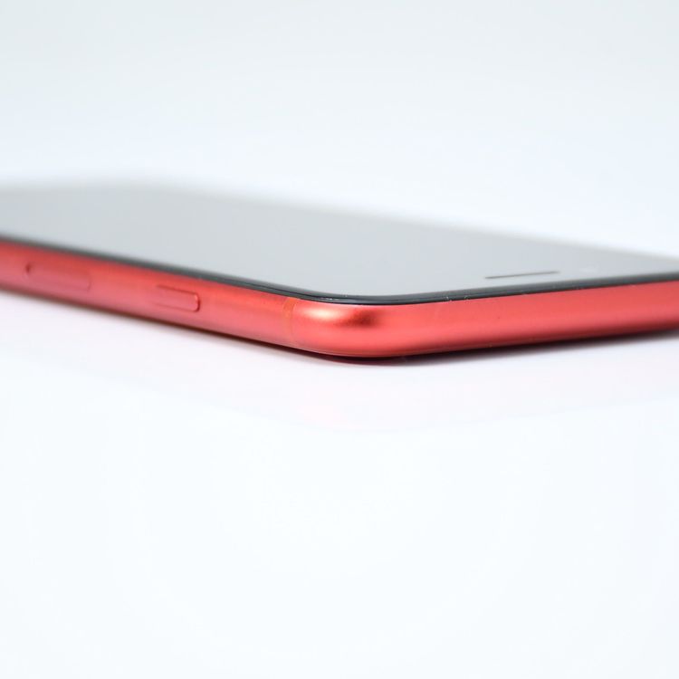 ưġ100 %ʡSIMե꡼ iPhone SE 裲 128GB å