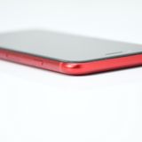 ��ư��ġ�����100 %�����ʡ�SIM�ե꡼ iPhone SE�裲���� 128GB ��å�