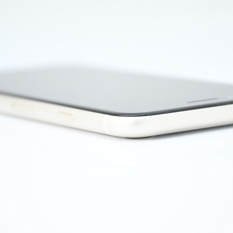 ��ư��ġ��Хåƥ꡼��������100���au SIM�ե꡼iPhoneSE �裳���� 64GB