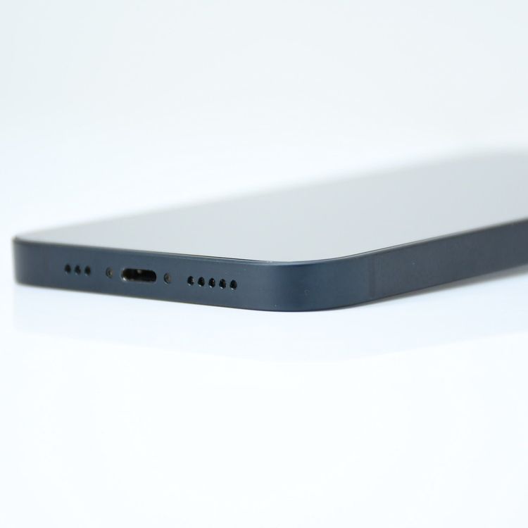 �����ʡ������Хåƥ꡼��������84%��SIM�ե꡼iPhone14 128GB �ߥåɥʥ���