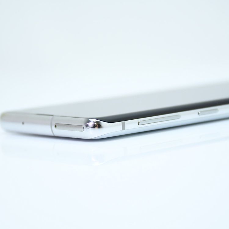 【液晶美品】SIMフリーdocomo Galaxy S10 SC-03L プリズムホワイト