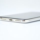 �ڱվ����ʡ������Хåƥ꡼83���docomo SIM�ե꡼ iPhone X 256GB