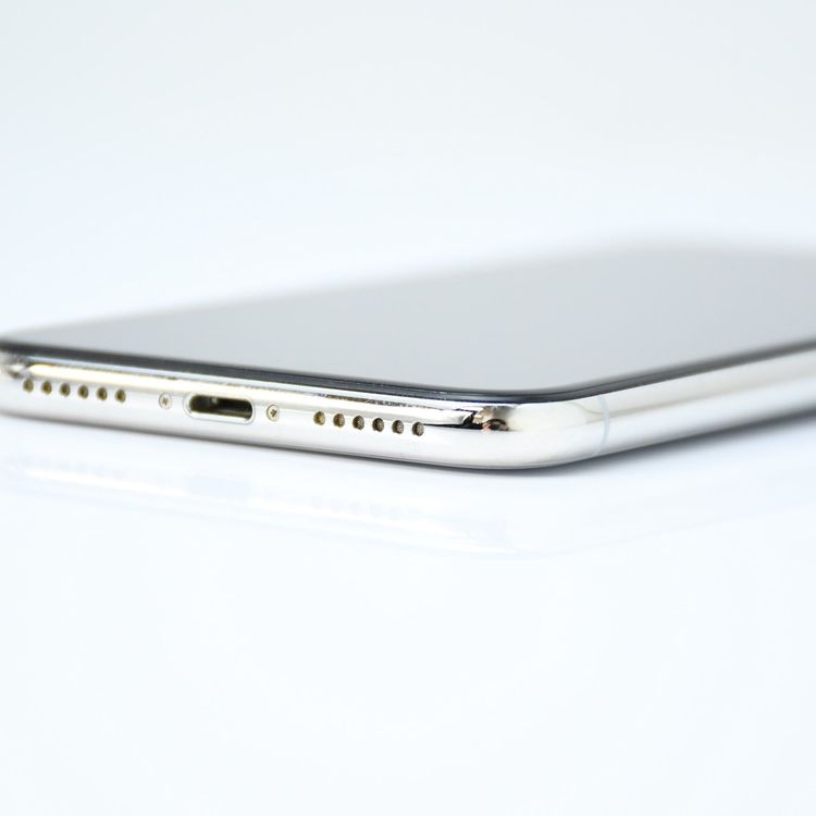 �ڱվ����ʡ������Хåƥ꡼83���docomo SIM�ե꡼ iPhone X 256GB