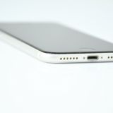 SIM�ե꡼ iPhone SE �裲���� 64GB �ۥ磻��