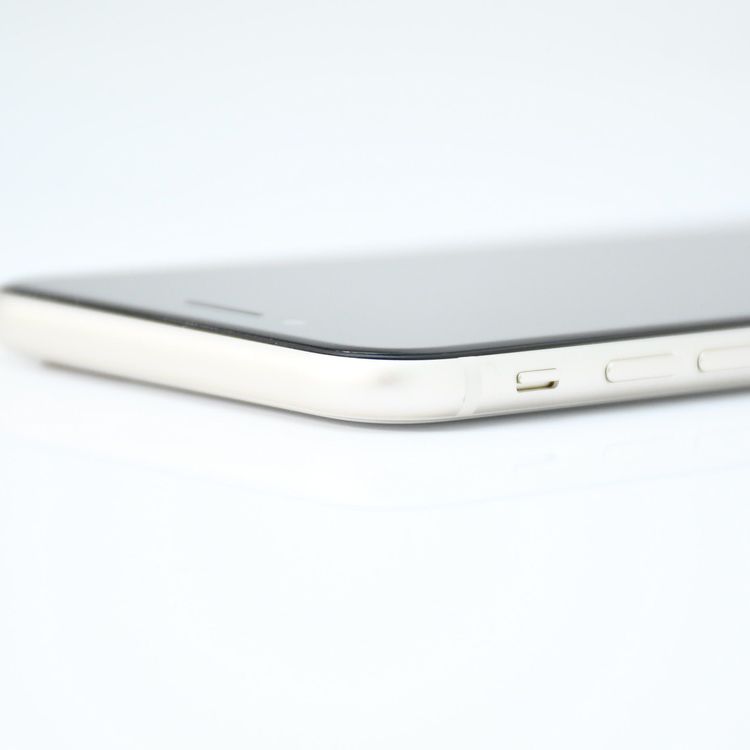 ��ư��ġ��Хåƥ꡼��������100���au SIM�ե꡼iPhoneSE �裳���� 64GB