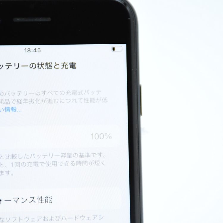 �ڽ����Хåƥ꡼��������100���SIM�ե꡼ iPhone SE��3���� 64GB �ߥåɥʥ���