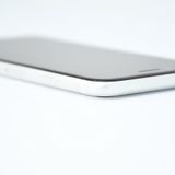 au SIM�ե꡼iPhone SE �裲���� 128GB �ۥ磻��