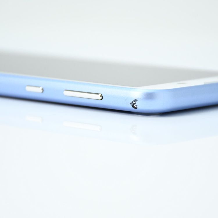 �������ɹ����վ����ʡ�SIM�ե꡼ AQUOS sense2 SH-M08 �����Х�֥롼