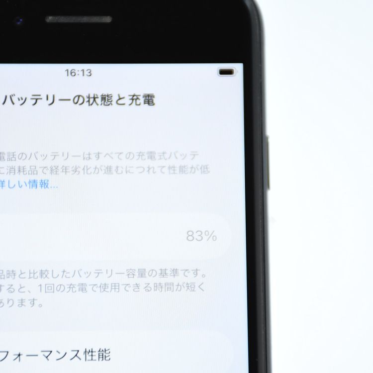 �ڥ�����󥺳��������Хåƥ꡼83���docomo SIM�ե꡼SE �裳���� 64GB