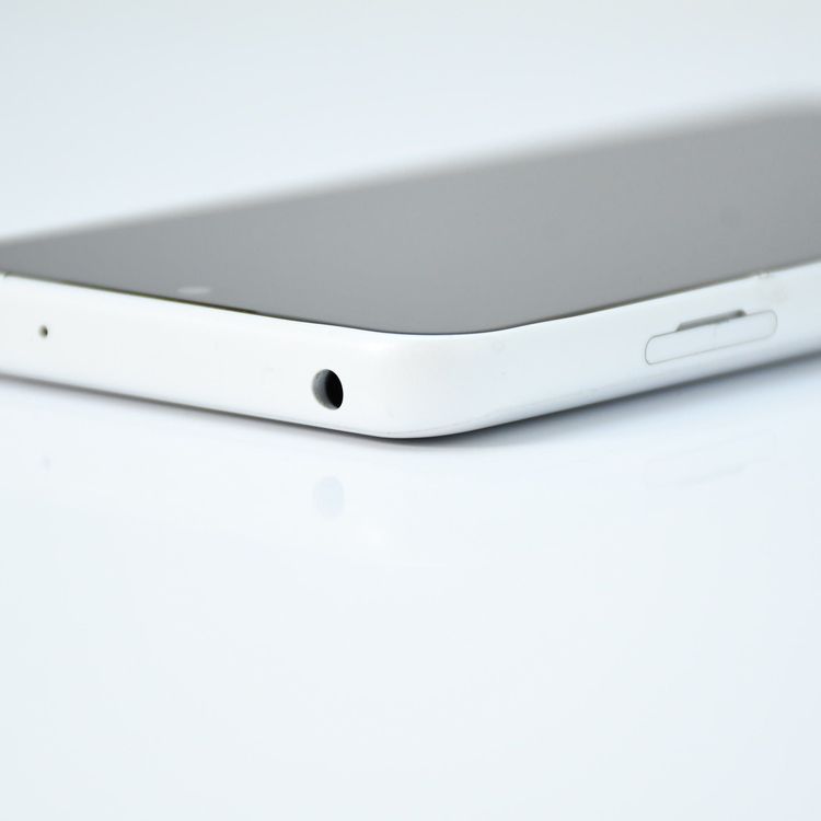 ɹ SIMե꡼ docomo arrows We F-51B ۥ磻