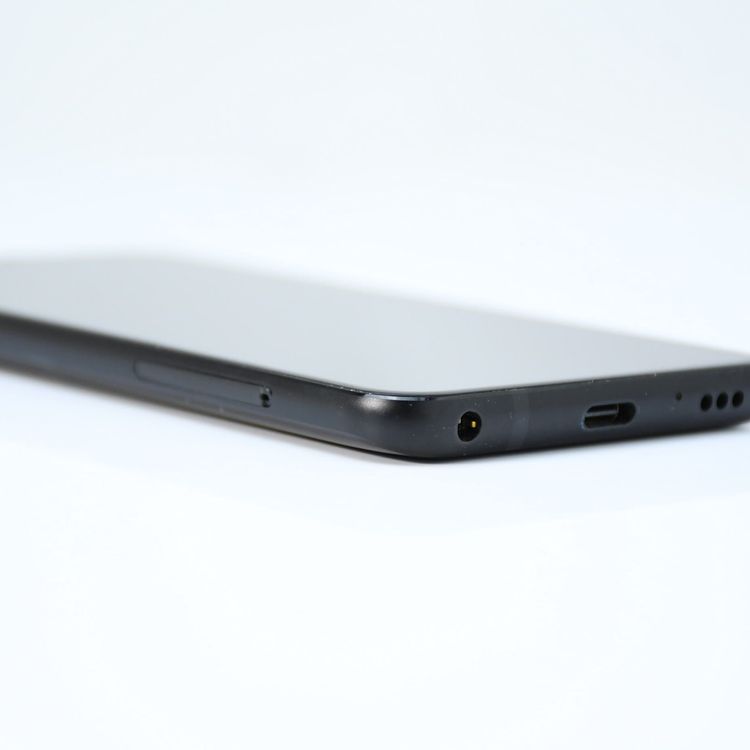 �ڱվ����ʡ������ɹ���SIM�ե꡼ docomo LG style L-03K �֥�å�