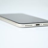 ʡưġ100 %au SIMե꡼ iPhoneSE 裳 64GB饤