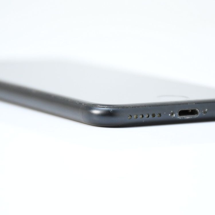 �����ʡ�SIM�ե꡼ iPhone SE �裲���� 128GB �֥�å�