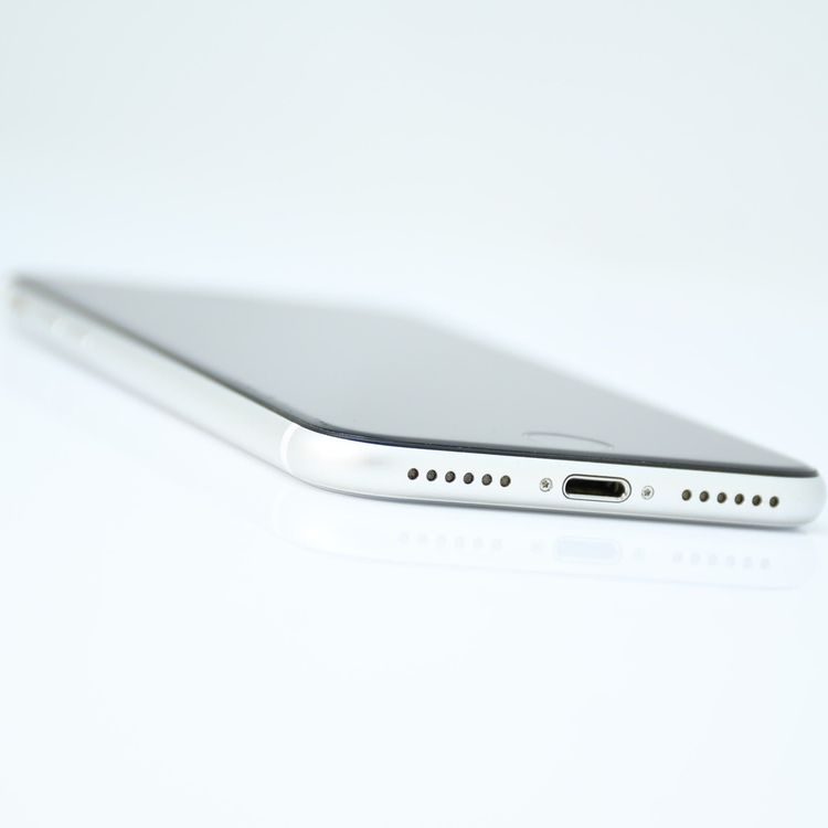 �����ʡ�SIM�ե꡼ iPhone SE �裲���� 64GB �ۥ磻��