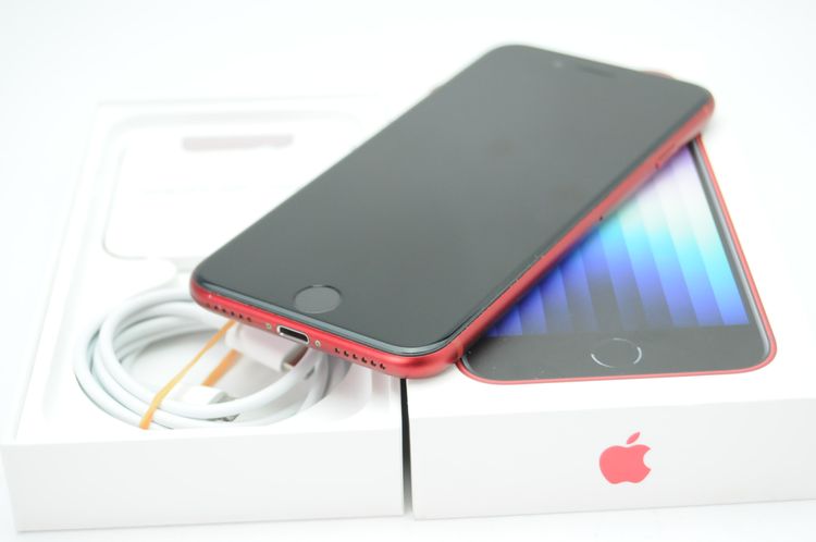 ���ʡ�docomo SIM�ե꡼ iPhone SE ��3���� 128GB ��åɡ���°�ʴ���